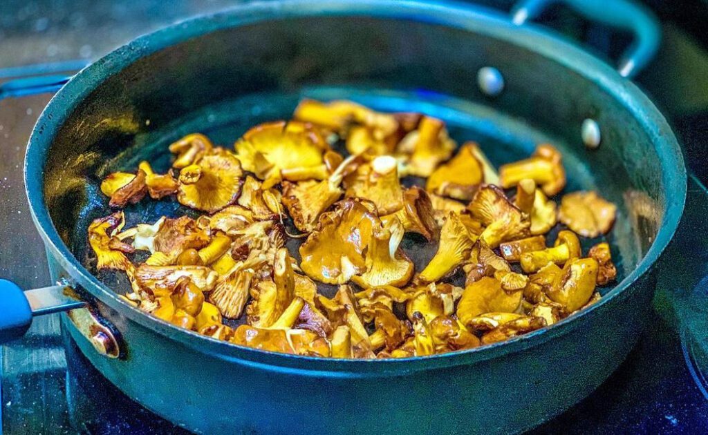 Cooking chanterelles